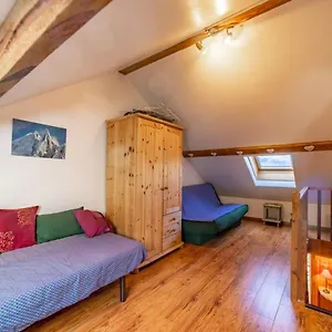 Duplex In The Heart Of The With Mountain & Countryside Views Appartement
